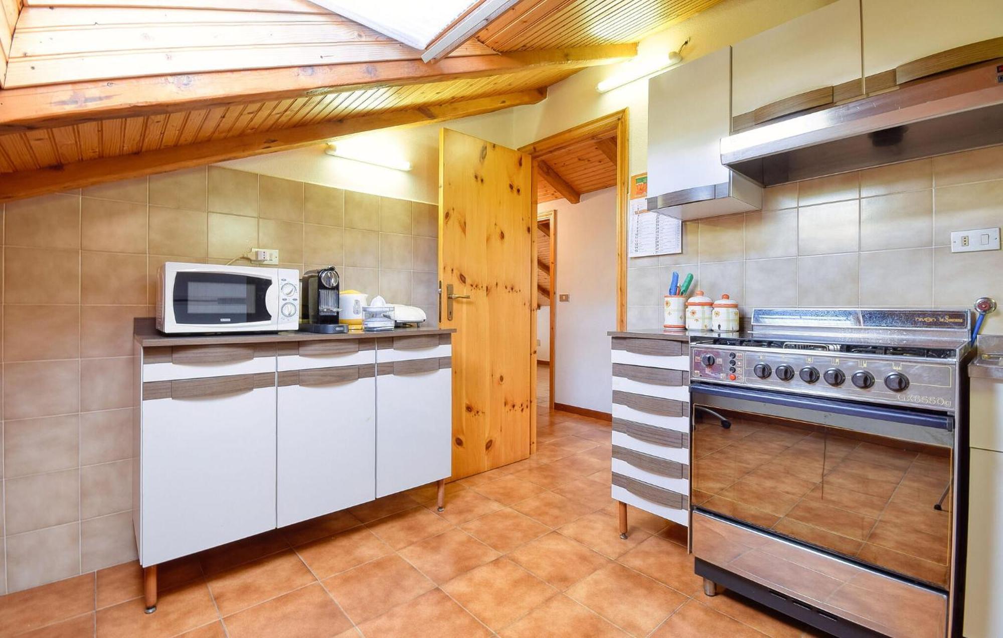 2 Bedroom Stunning Apartment In Moneglia Exteriér fotografie