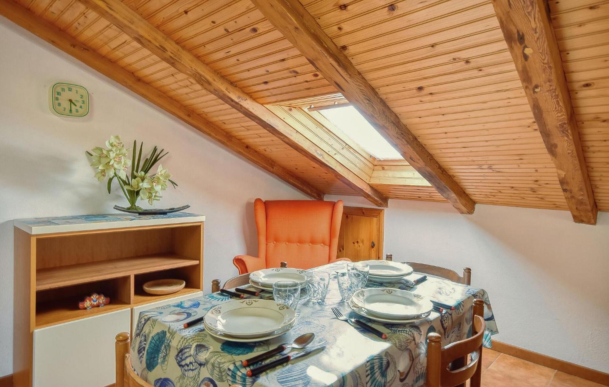 2 Bedroom Stunning Apartment In Moneglia Exteriér fotografie